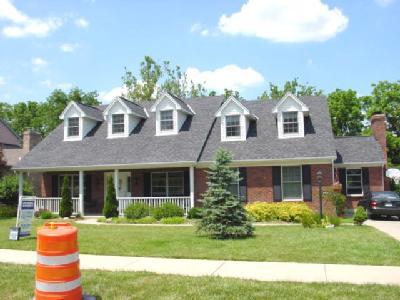 3572 Centurion Dr, Cincinnati, OH 45211 photo 3