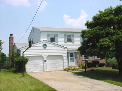 848 Cedarhill Dr, Cincinnati, OH 45240 photo 2