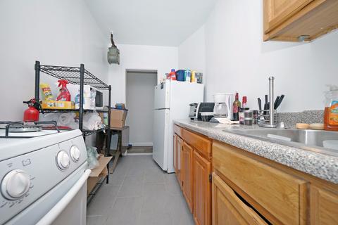 997 Vixen Dr, Cincinnati, OH 45245 photo 2