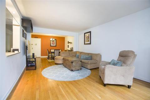 3321 Fairfield Ave, Cincinnati, OH 45207 photo 2
