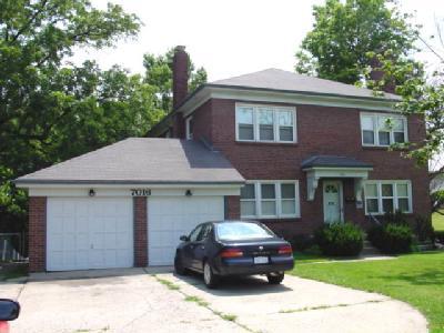 7016 Hamilton Ave, Cincinnati, OH 45231 photo 3