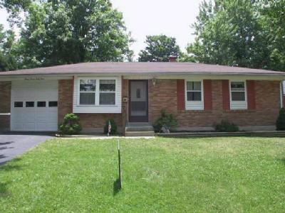 3743 Hermes Dr, Cincinnati, OH 45247 photo 3