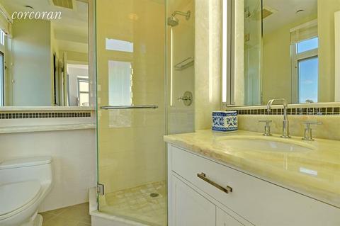 9643 Otterbein Dr, Evendale, OH 45241 photo 12