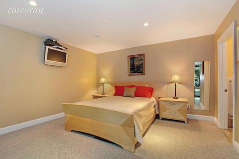 335 Corwin Ave, Hamilton, OH 45015 photo 4