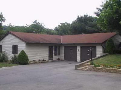 10913 Sandrun Rd, Harrison, OH 45030 photo 3