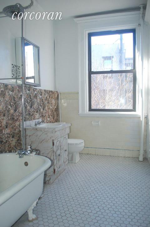 3024 Junietta Ave, Cincinnati, OH 45211 photo 5