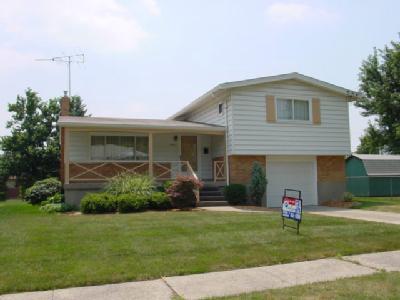 3625 Fieldcrest Dr, Cincinnati, OH 45211 photo 3