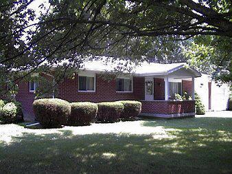 1663 Hillcrest Ave, Wilmington, OH 45177 photo 3