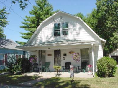 220 Fifth St, Williamsburg, OH 45176 photo 1