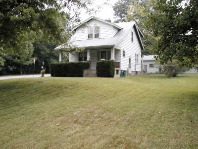 218 Caldwell Dr, Cincinnati, OH 45216 photo 3