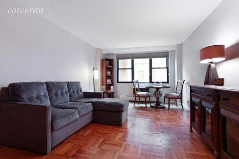 9516 Trafford Ct, Cincinnati, OH 45231 photo 1