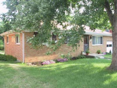 1034 Redbird Ln, Cincinnati, OH 45231 photo 1