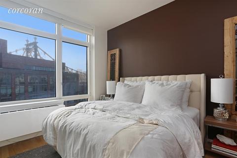 3964 Pharo Dr, Cincinnati, OH 45245 photo 8