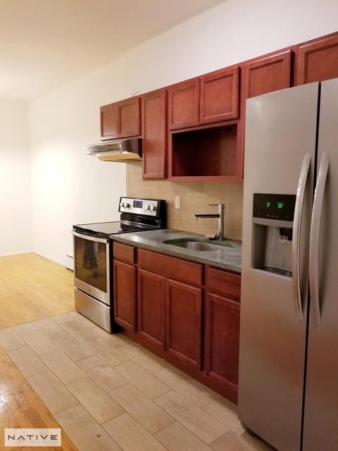 125 Random Dr, Hamilton, OH 45013 photo 1