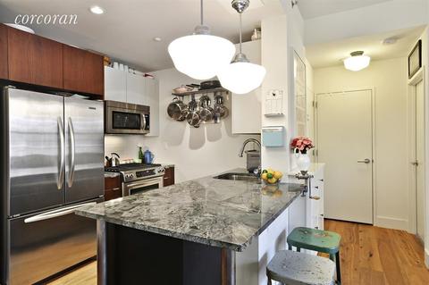 53 Cain Rd, Hamilton, OH 45011 photo 4