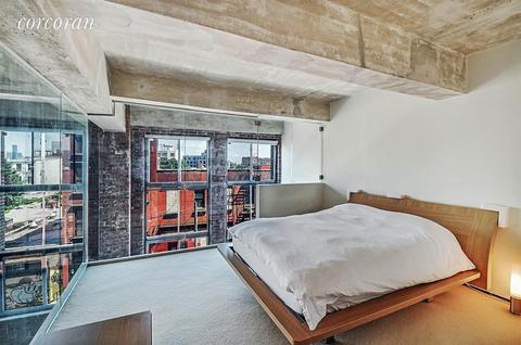 2 N Cliff Ter, Cincinnati, OH 45220 photo 6