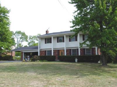 5239 Nighthawk Dr, Cincinnati, OH 45247 photo 1