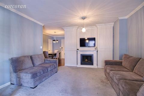 4202 Cherry St, Cincinnati, OH 45223 photo 4