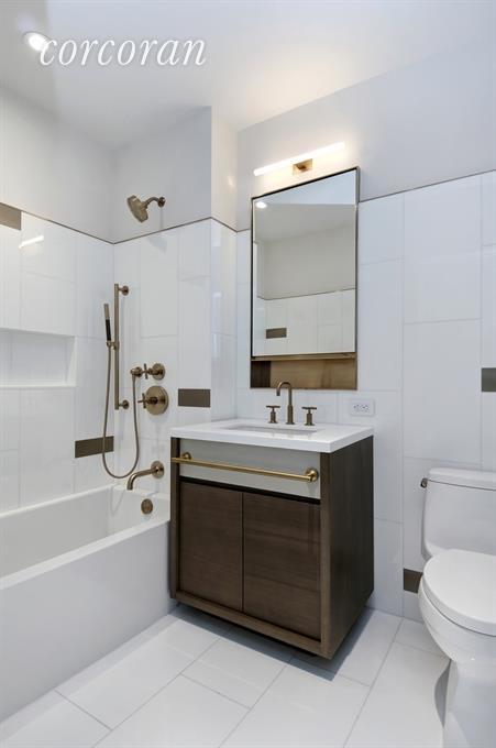 8823 Neptune Dr, Cincinnati, OH 45231 photo 8