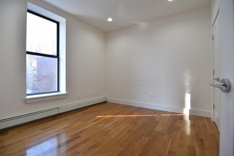 3870 Brigadoon Dr, Cincinnati, OH 45255 photo 6