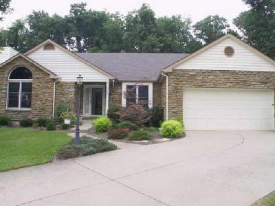 8696 Forest Pine Dr, Cincinnati, OH 45255 photo 3