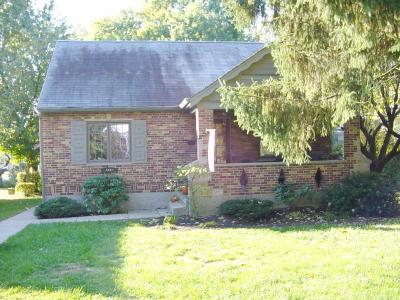 6593 Buckingham Pl, Cincinnati, OH 45227 photo 2