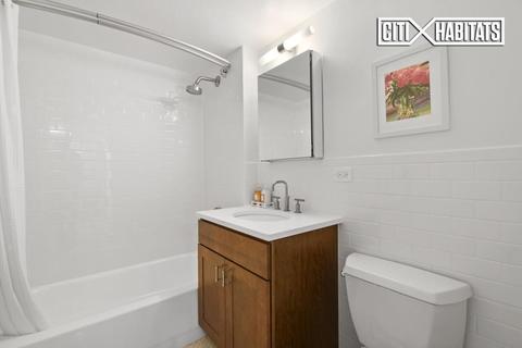 4975 Miami Rd, Cincinnati, OH 45243 photo 1