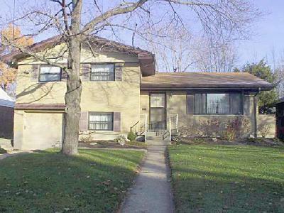 1020 Thunderbird Dr, Cincinnati, OH 45231 photo 1
