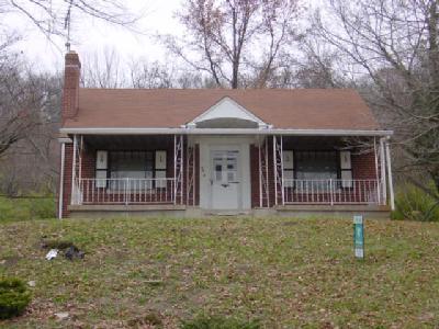 5618 River Rd, Cincinnati, OH 45233 photo 2