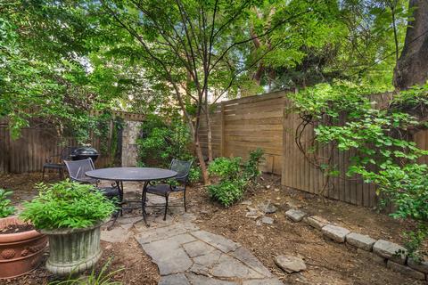 9541 Galecrest Dr, Cincinnati, OH 45231 photo 5