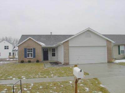 8395 Nightshade Dr, Maineville, OH 45039 photo 3