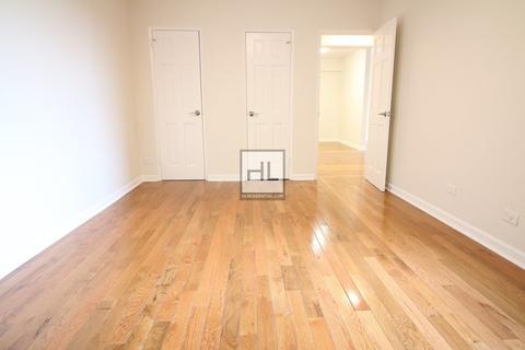 666 Regent Rd, Cincinnati, OH 45245 photo 11
