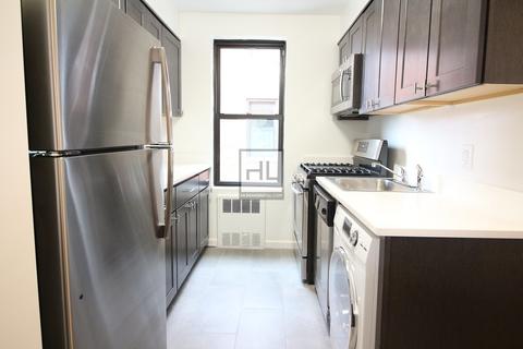 666 Regent Rd, Cincinnati, OH 45245 photo 10