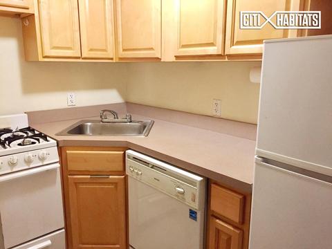 1023 Carson Ave, Cincinnati, OH 45205 photo 4