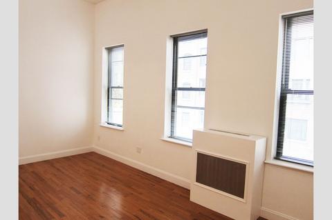 3908 Beverly Dr, Cincinnati, OH 45245 photo 4