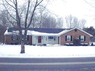 725 Center St, Blanchester, OH 45107 photo 3