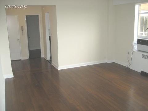 1909 Webman Ct, Cincinnati, OH 45223 photo 3