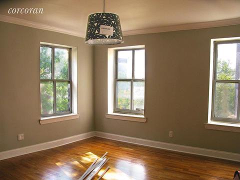 3036 Taylor Ave, Cincinnati, OH 45220 photo 1