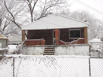 954 Byrd Ave, Lincoln Heights, OH 45215 photo 3