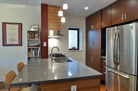 628 Straight St, Cincinnati, OH 45219 photo 4