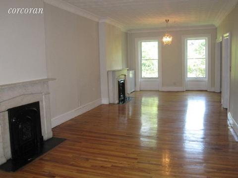 7753 Ashley View Dr, Cincinnati, OH 45227 photo 2