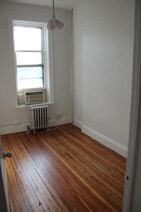 1048 Schiff Ave, Cincinnati, OH 45205 photo 6