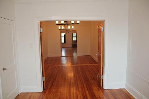 1048 Schiff Ave, Cincinnati, OH 45205 photo 8