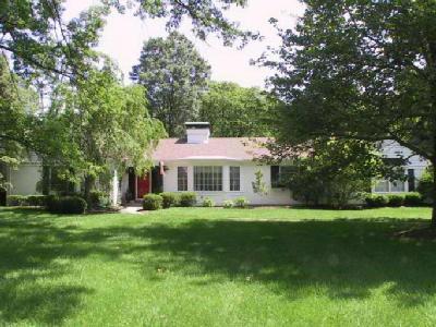 7155 Graves Rd, Cincinnati, OH 45243 photo 2