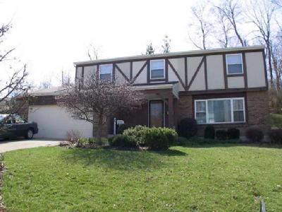 4347 Simca Ln, Cincinnati, OH 45211 photo 1