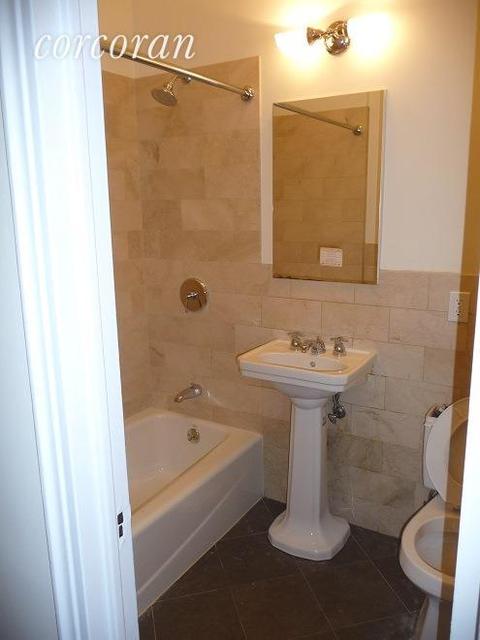 121 Mary Ln, Cincinnati, OH 45217 photo 4