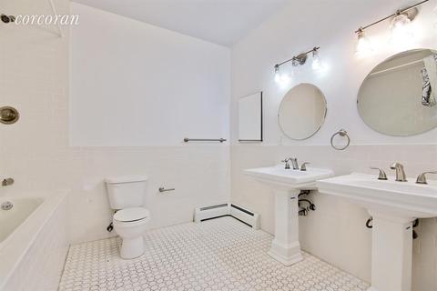 1648 Pullan Ave, Cincinnati, OH 45223 photo 6