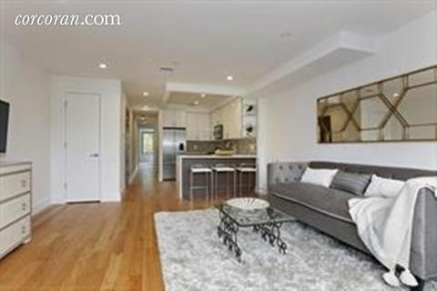 3475 Cornell Pl, Cincinnati, OH 45220 photo 4