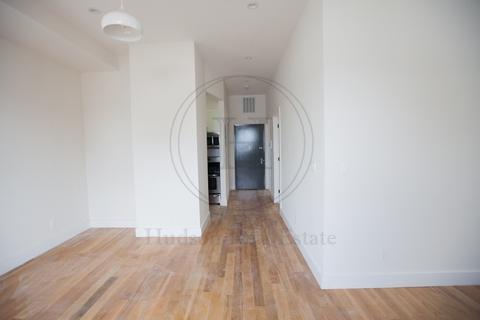 8756 Daly Rd, Cincinnati, OH 45231 photo 8