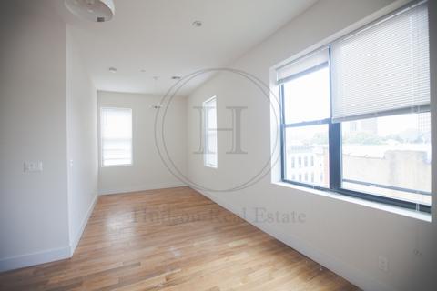 8756 Daly Rd, Cincinnati, OH 45231 photo 6
